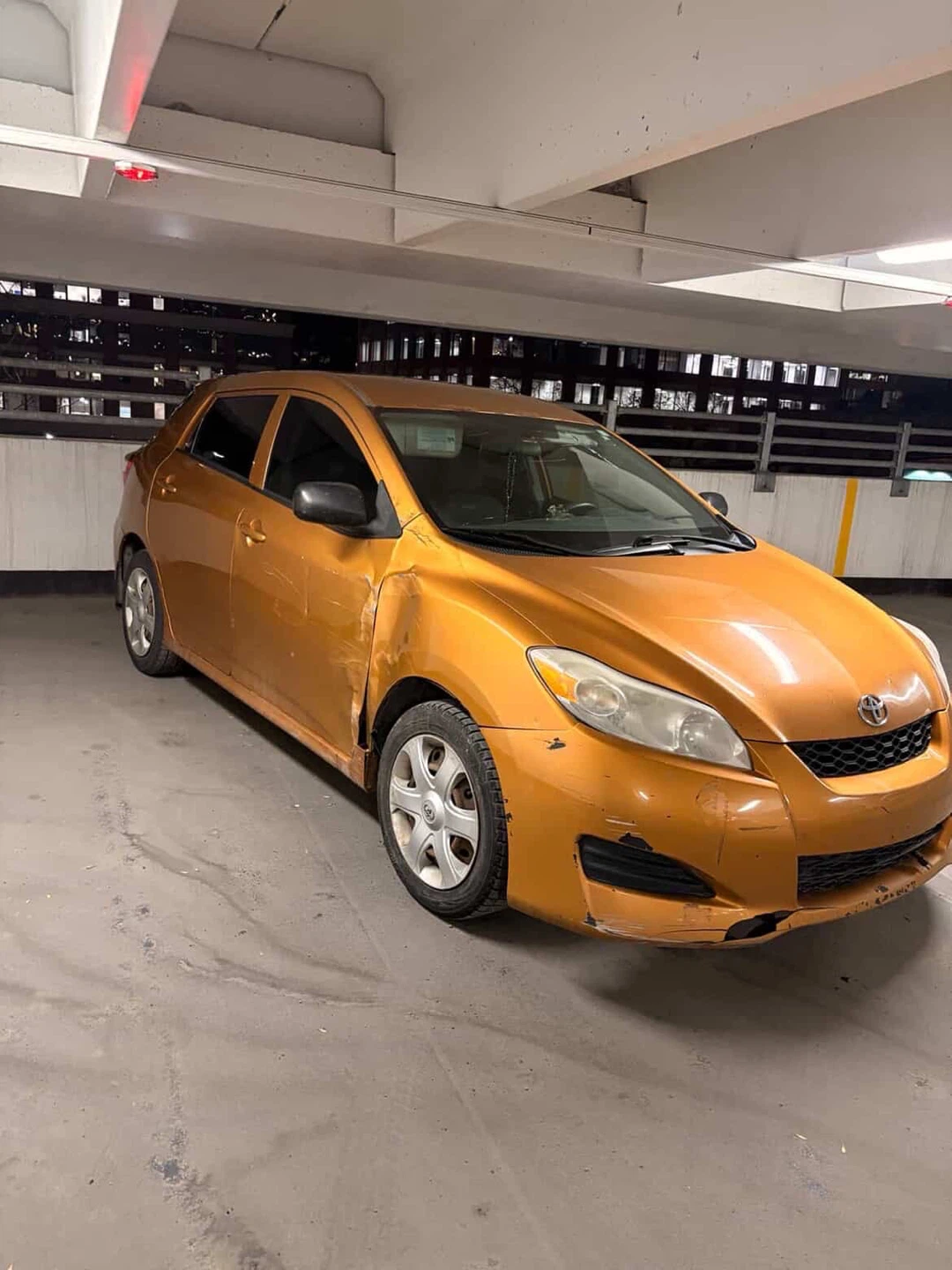 Toyota Matrix - Gold - photo 5