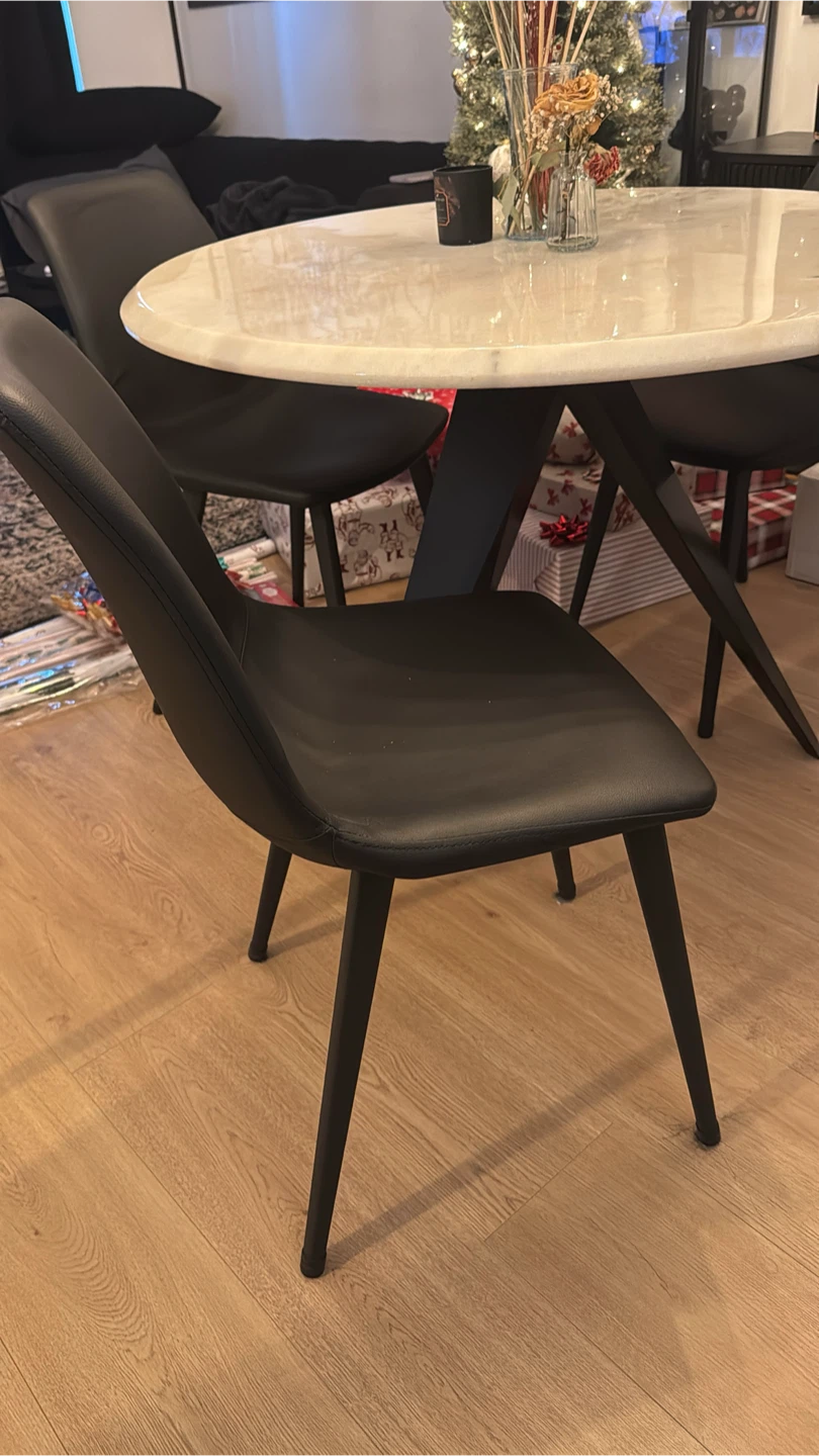 EQ3 Mesa Round Dinette Table - photo 3