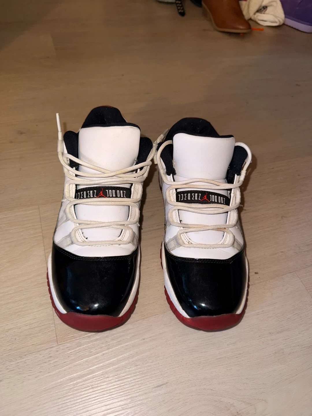 Air Jordan 11 Retro Low Concord