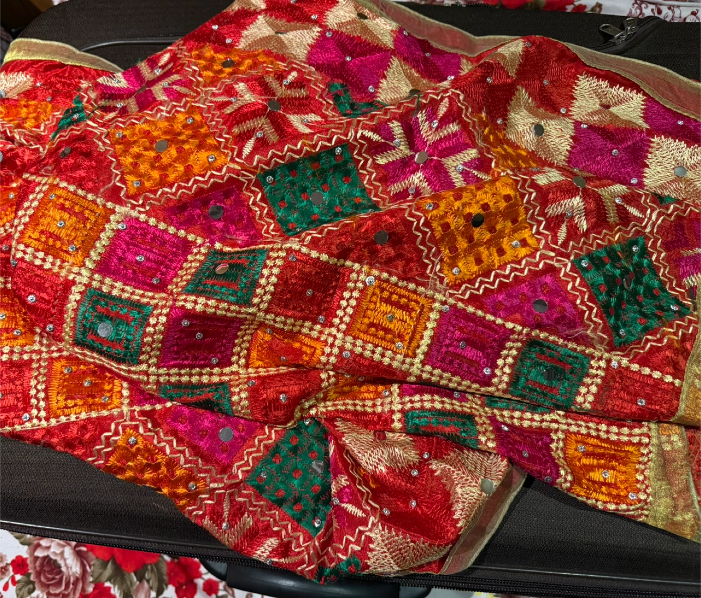 Phulkari Dupatta - Embroidered Scarf - photo 2