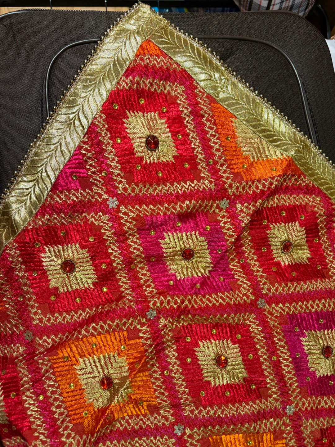 Heavy Embroidered Dupatta - Full length Phulkari - photo 2