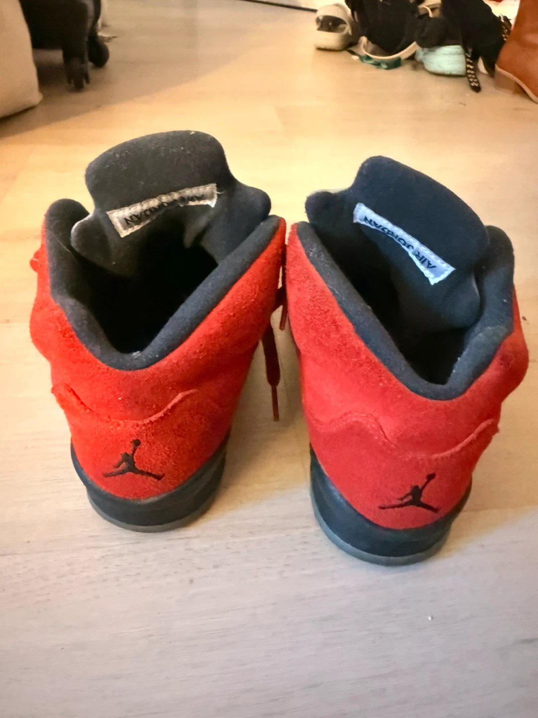 Air Jordan 5 Retro Raging Bull Red Suede - photo 3
