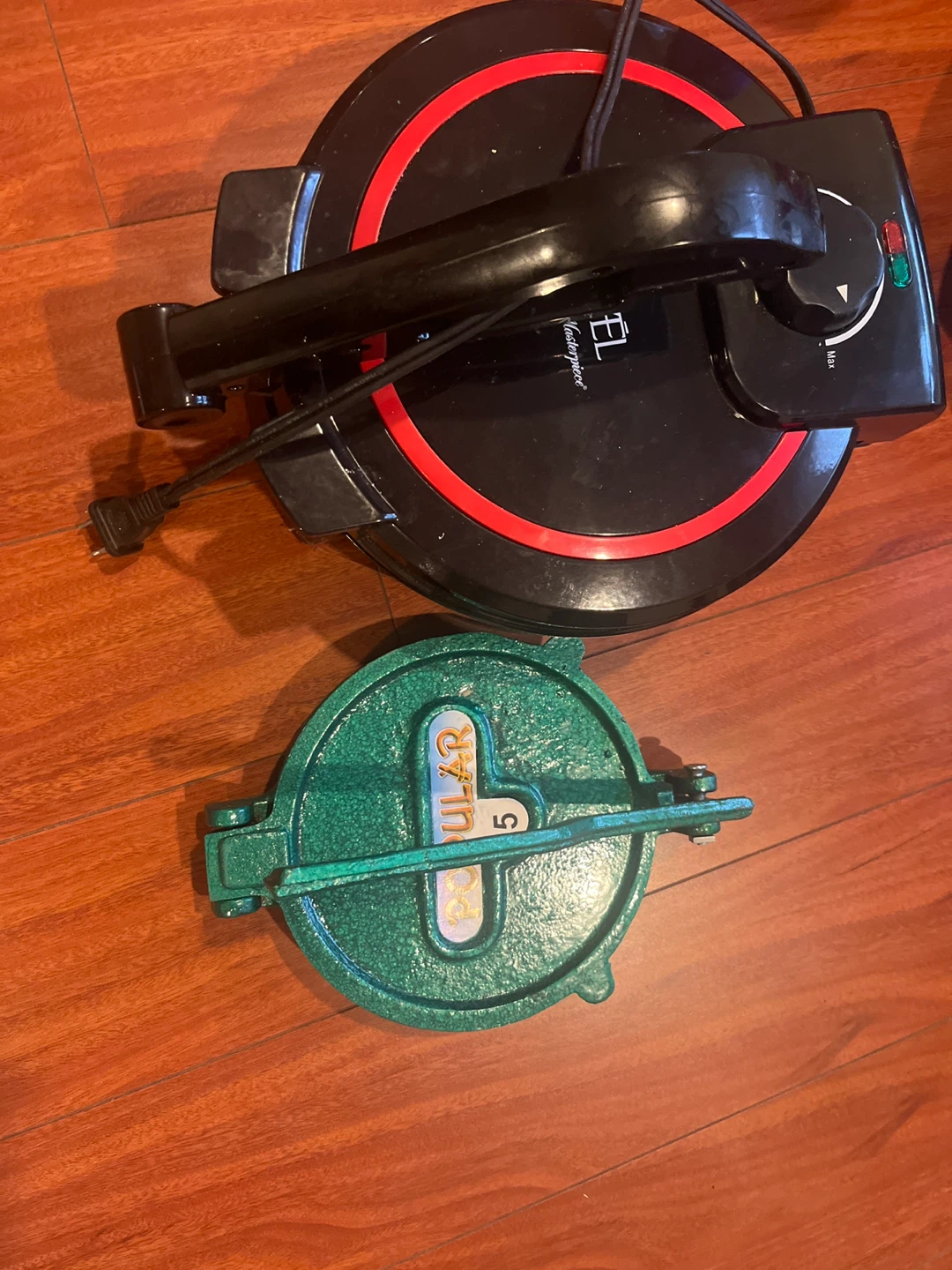 Tortilla Press & El Mejor Pan Maker