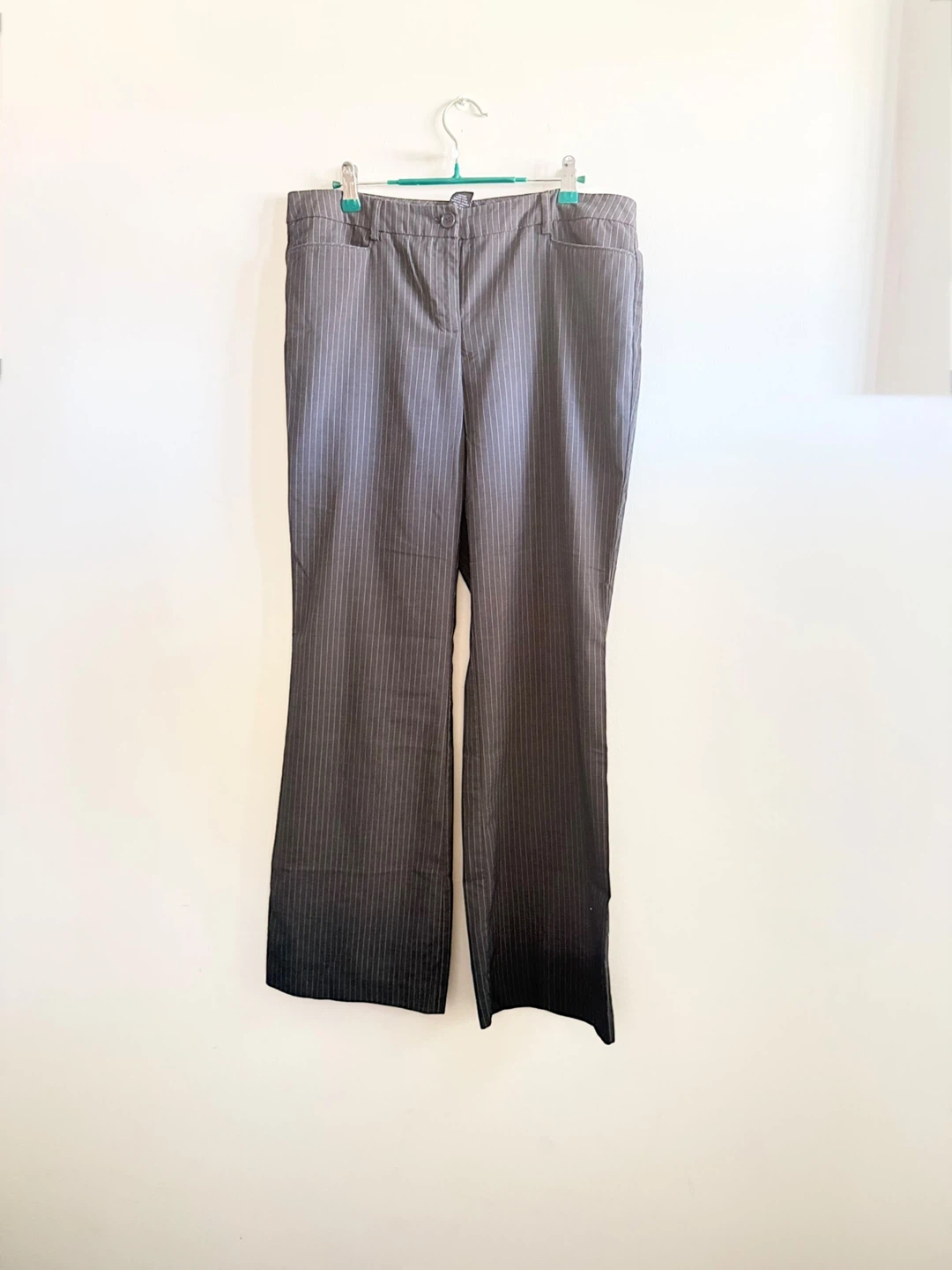 New York & Company Pinstripe Stretch Pants - Size 10