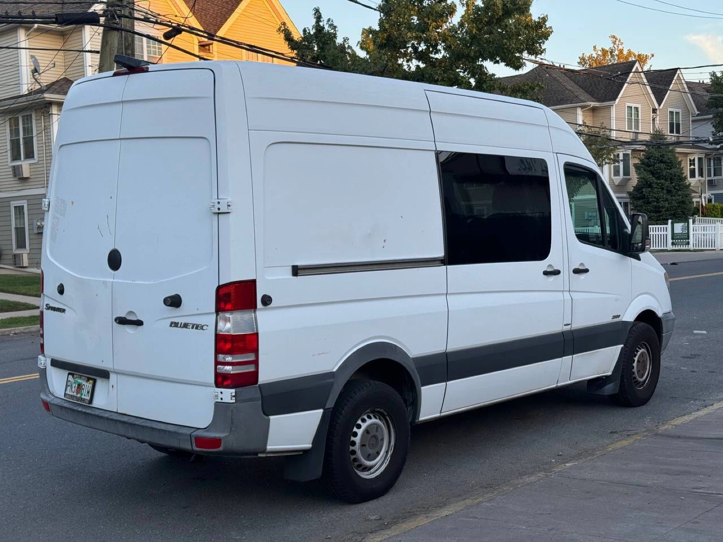 Mersedes Sprinter 2500 2011 one real owner - photo 5