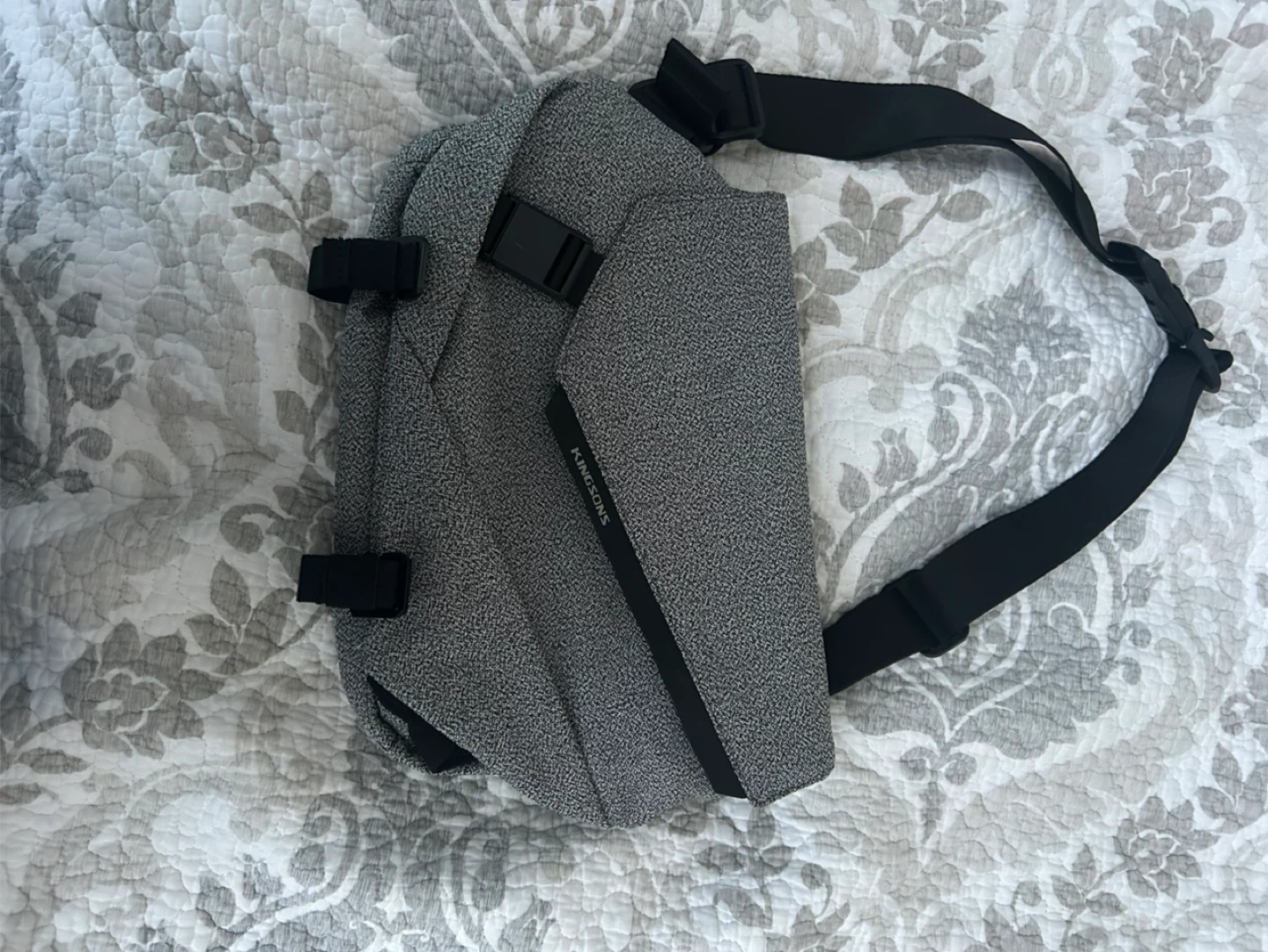 Kingsons Shoulder Bag