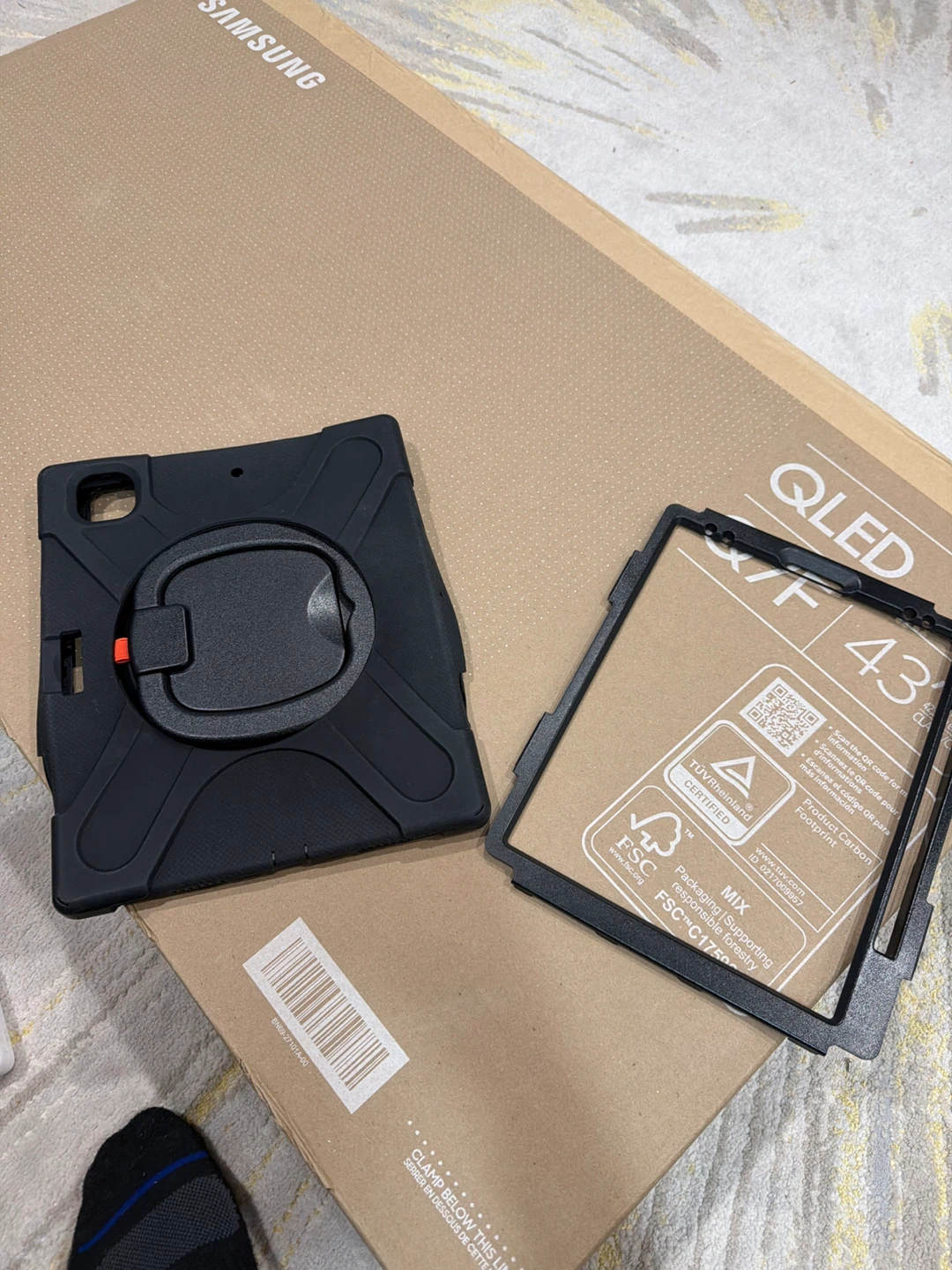 Case for iOS pro 12.9 “ don’t remember but I think it’s Gen 3