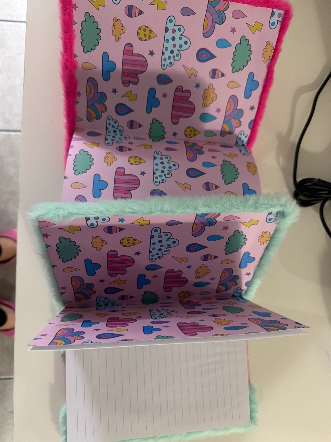 Studio $4 Furry Notebook 🏆 - photo 2