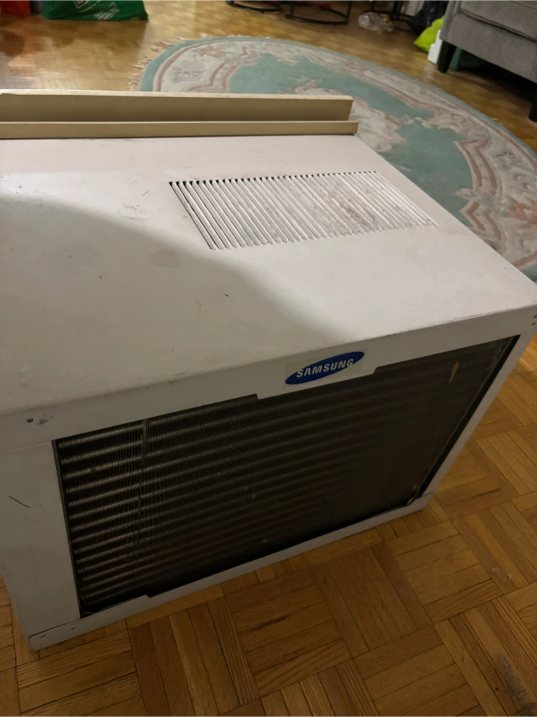 Samsung Window Air Conditioner - photo 2
