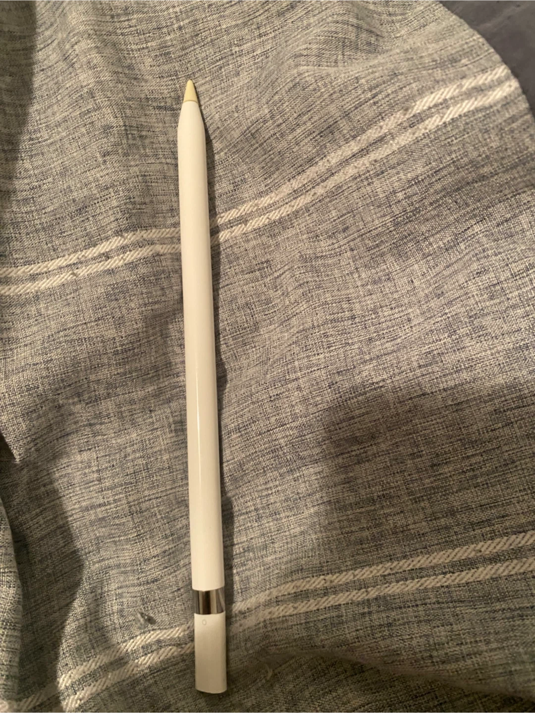 iPad 9th Gen 64GB + Apple Pencil | Excellent | Must Sell Fast - photo 3