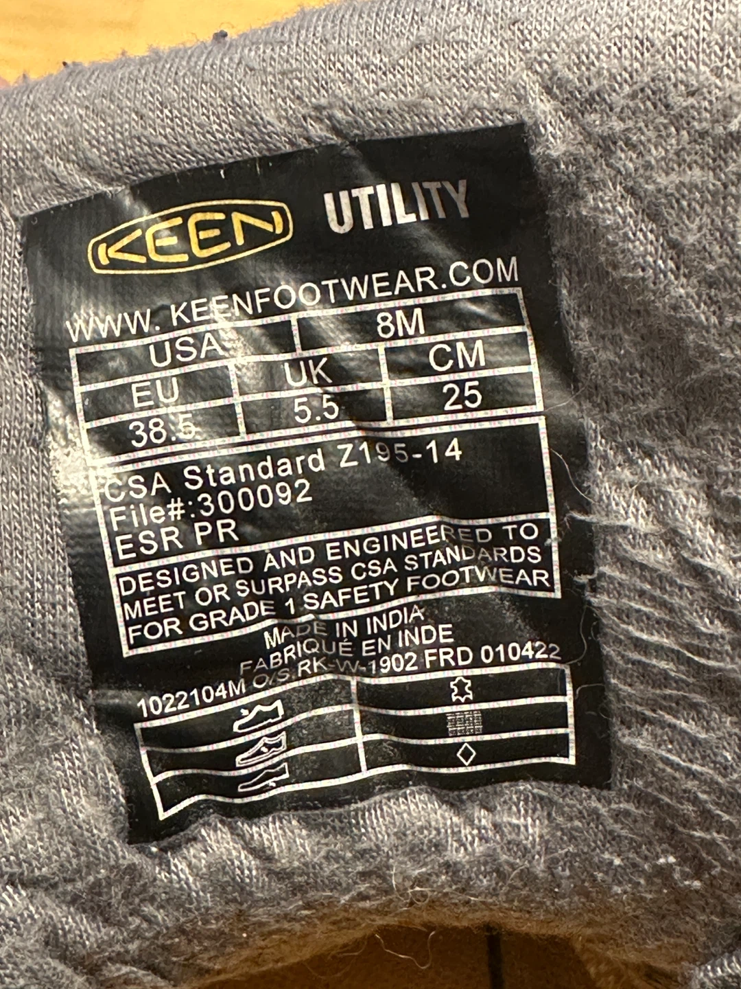 KEEN Utility Work Boots - Size 8M - photo 4