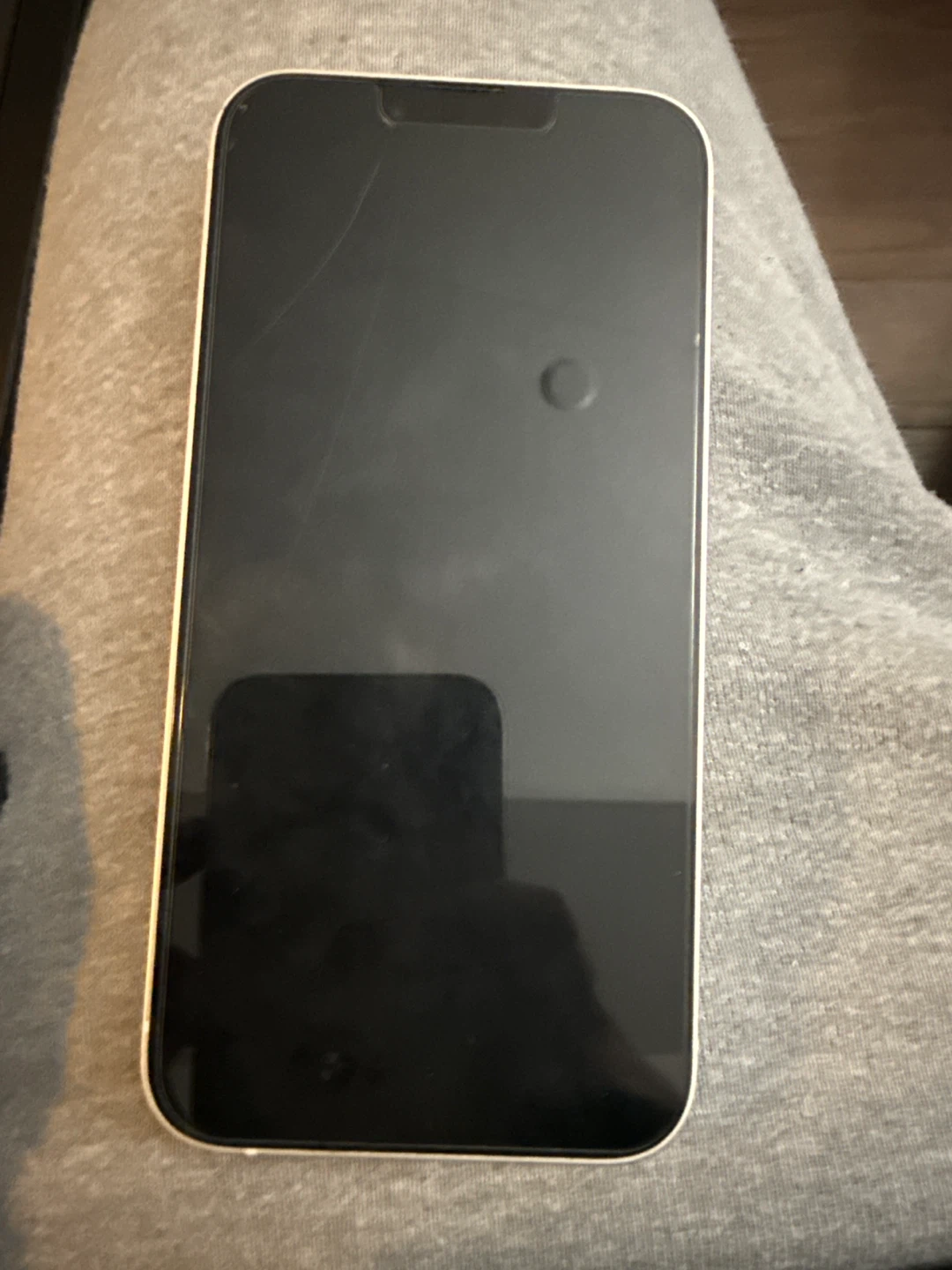 Apple iPhone 14 - White 128GB