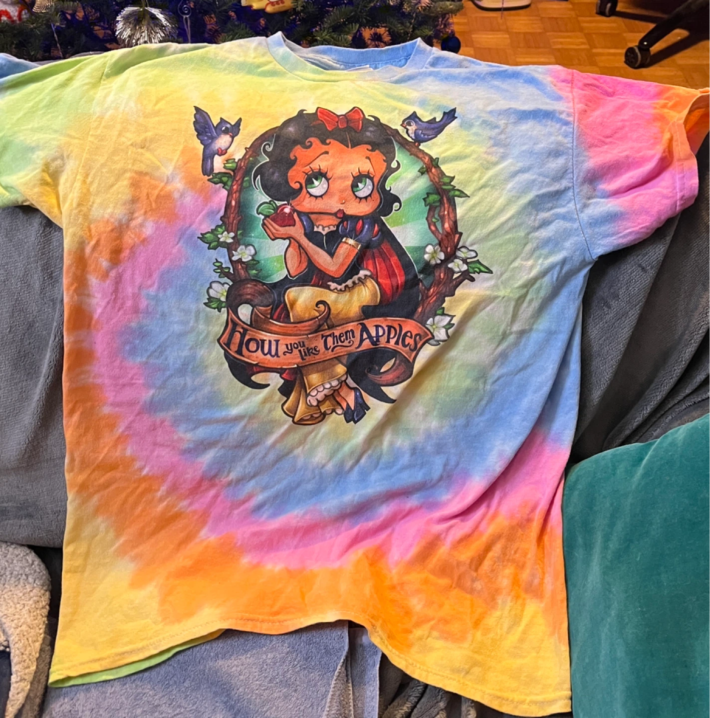 Colortone Betty Boop Tie Dye T-Shirt - Size M