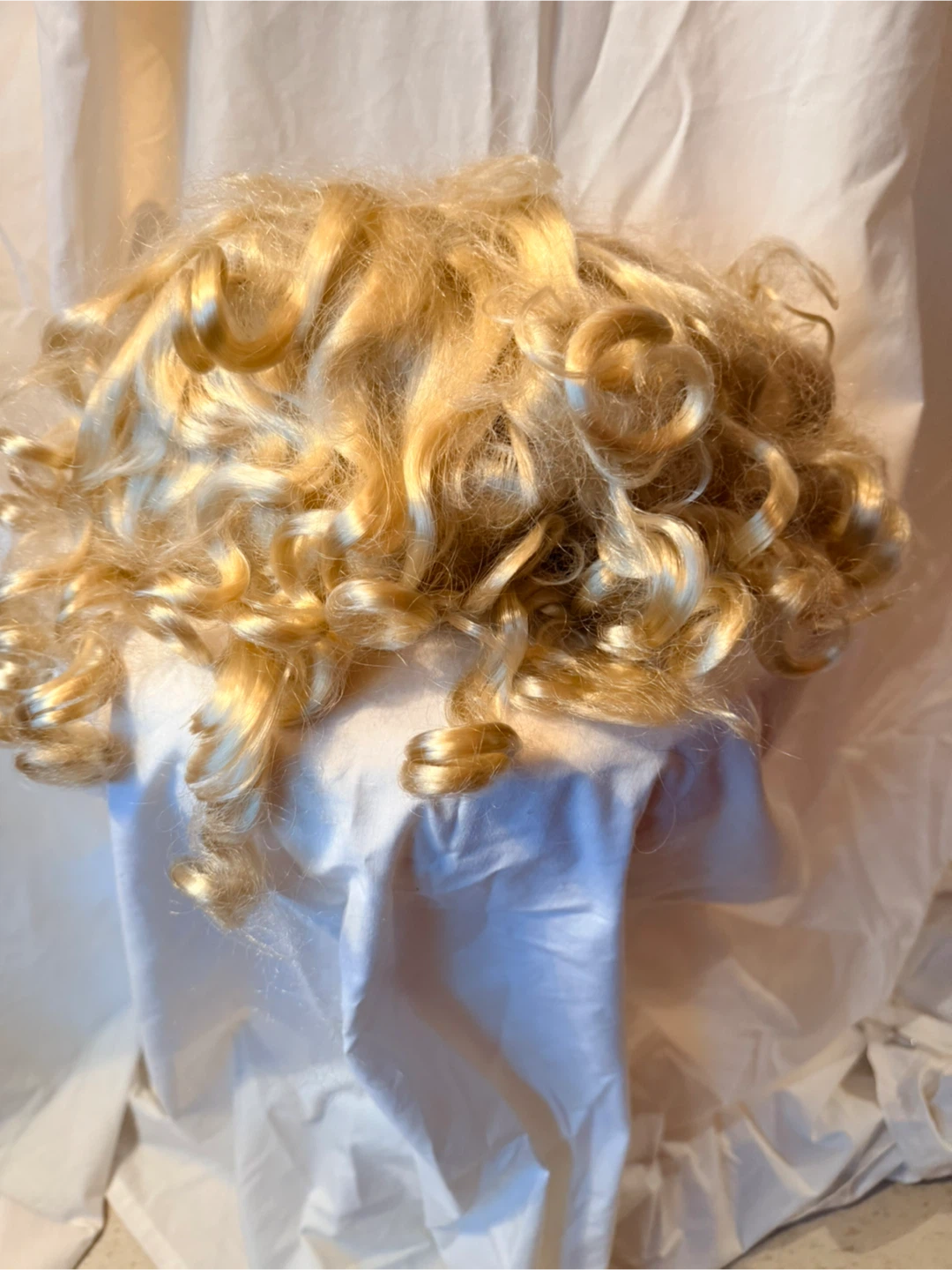 Blonde Curly Wig - photo 2