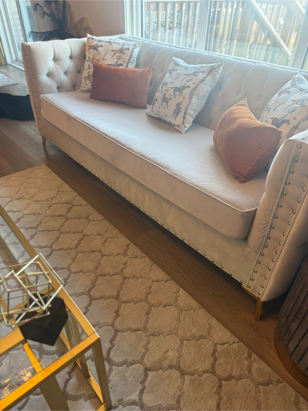 Elegant Beige Tufted Sofa - photo 3