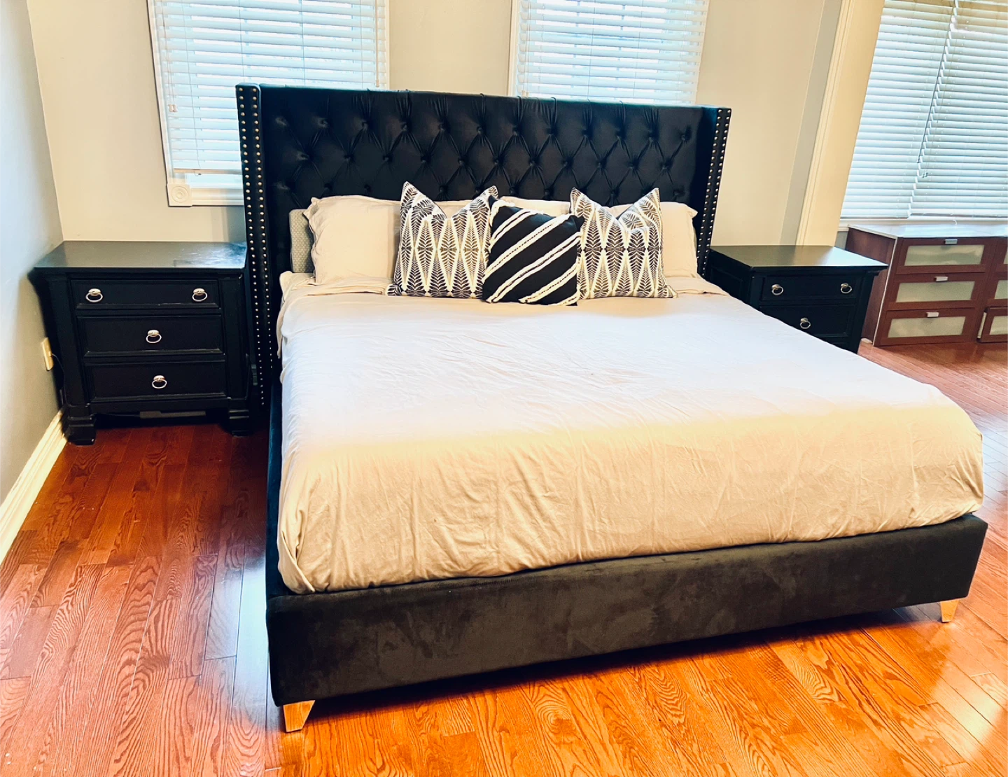 5-Piece King bedroom set with Mattress