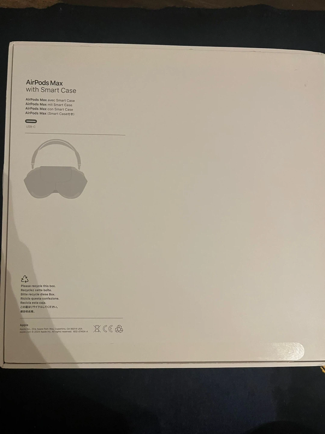 Apple AirPods Max Midnight - Like New! - photo 3