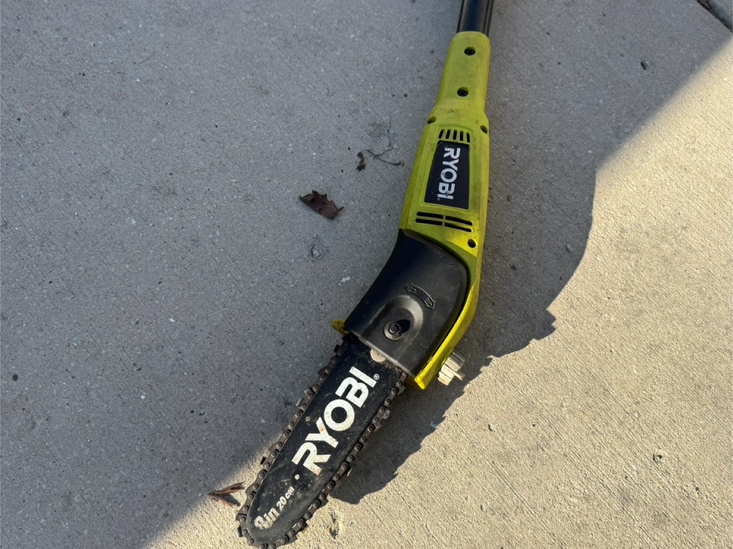 Ryobi Electric Pole Saw 8 in - photo 2