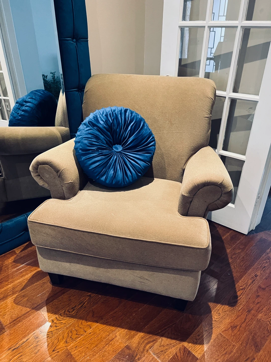 Accent Armchair for Sale
