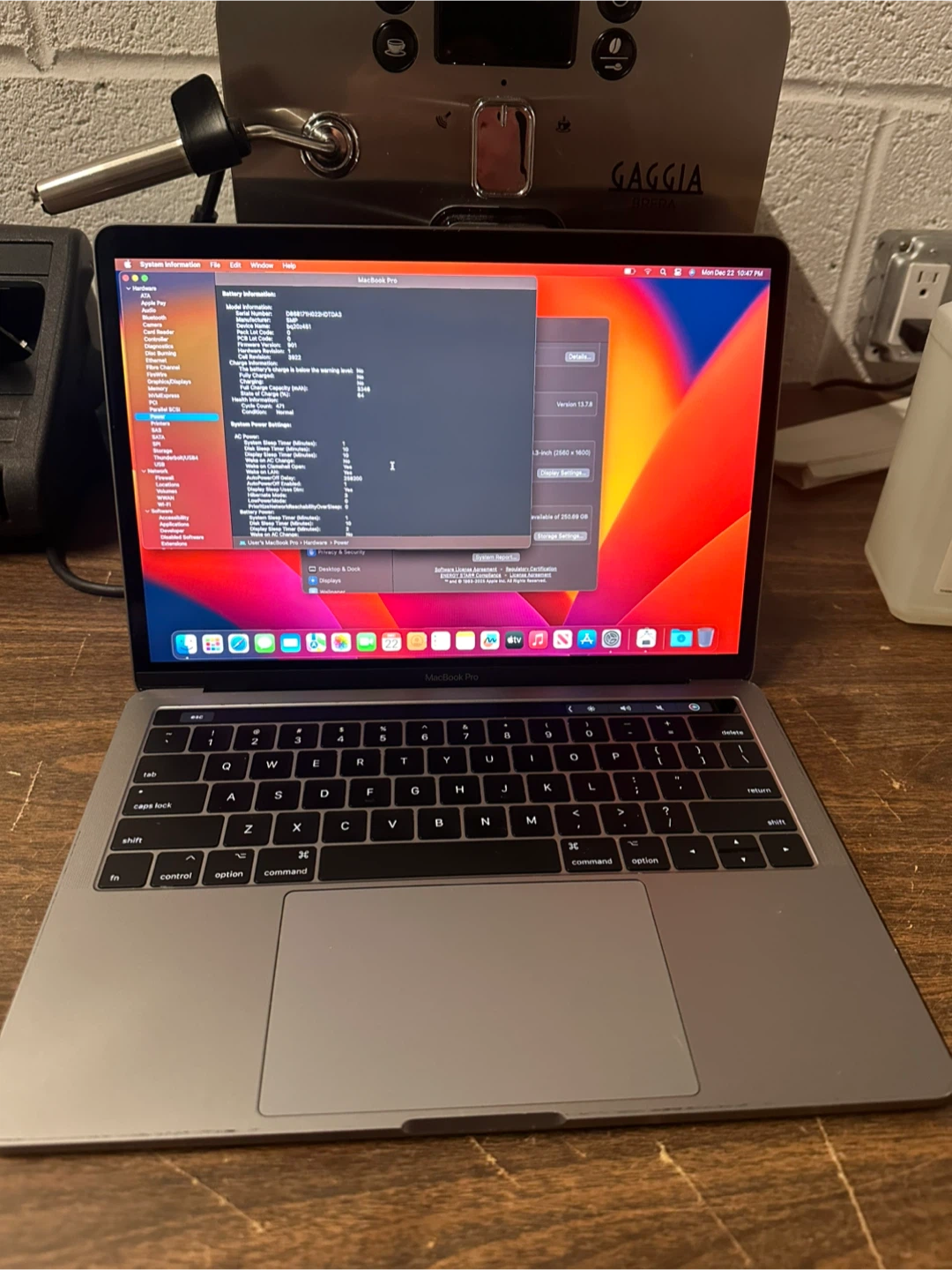 MacBook Pro - photo 3