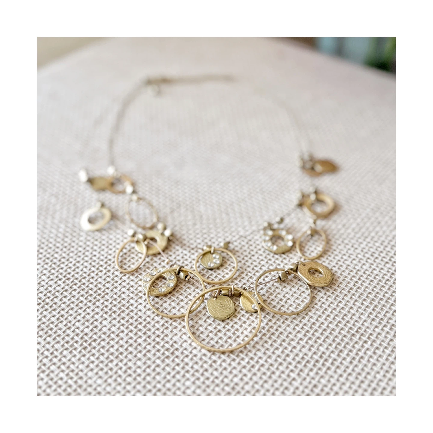 Gold Tone Circle Pendant Necklace