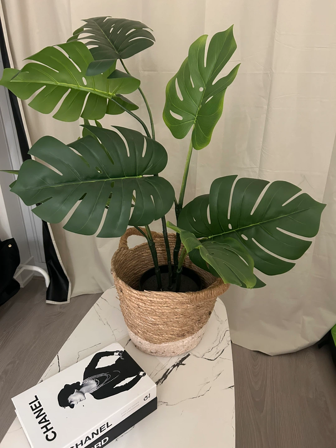 artificial plant