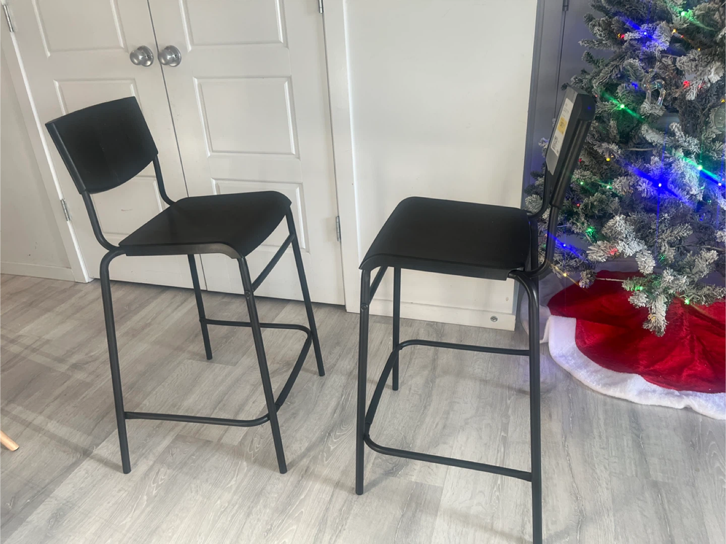 Pair of Black Bar Stools - photo 2