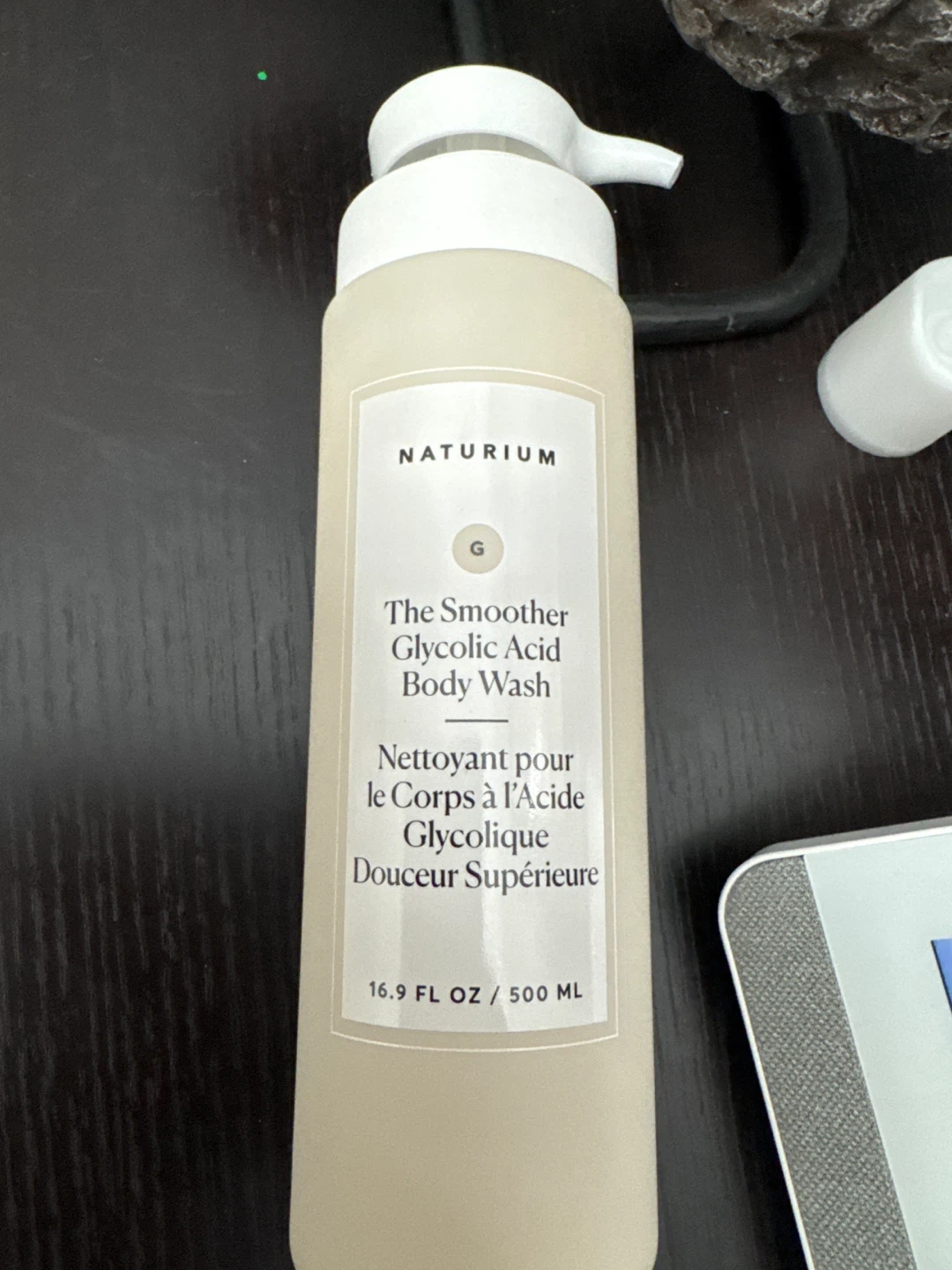 Naturium The Smoother Glycolic Acid Body Wash