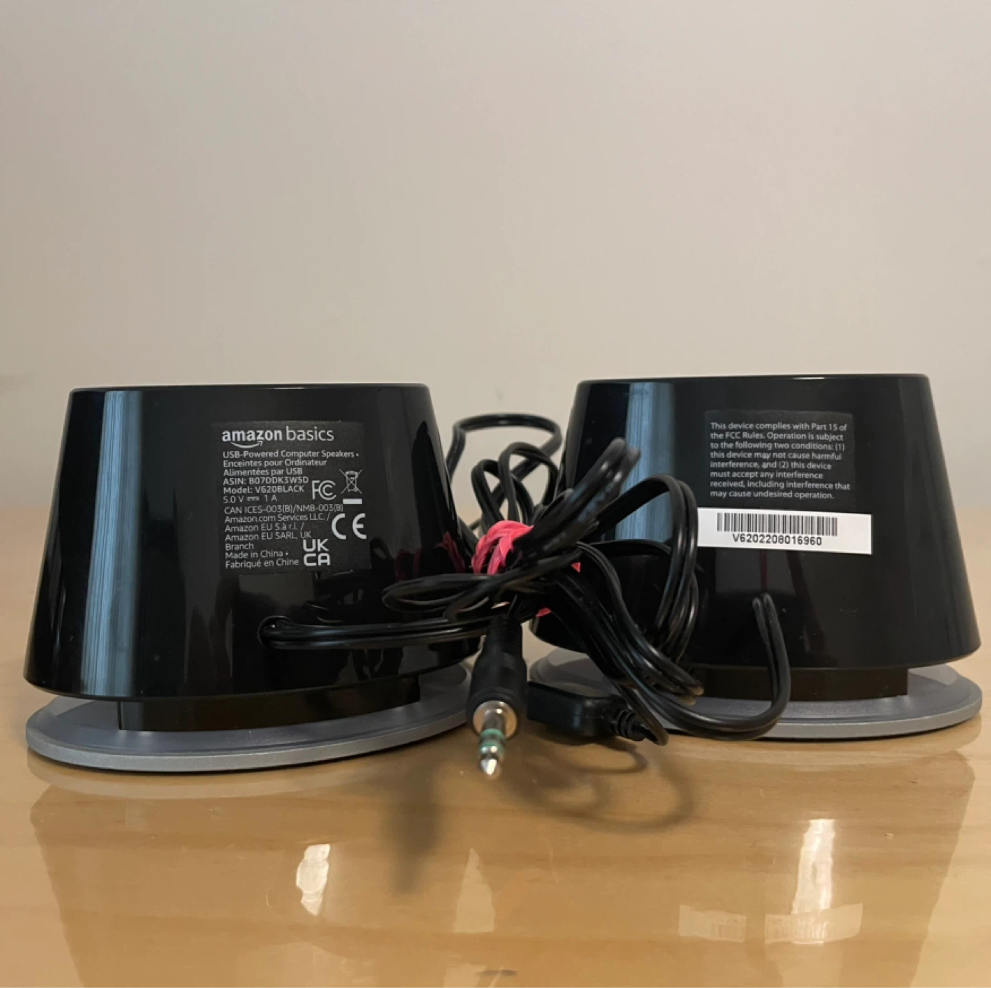 AmazonBasics Computer Speakers - photo 3