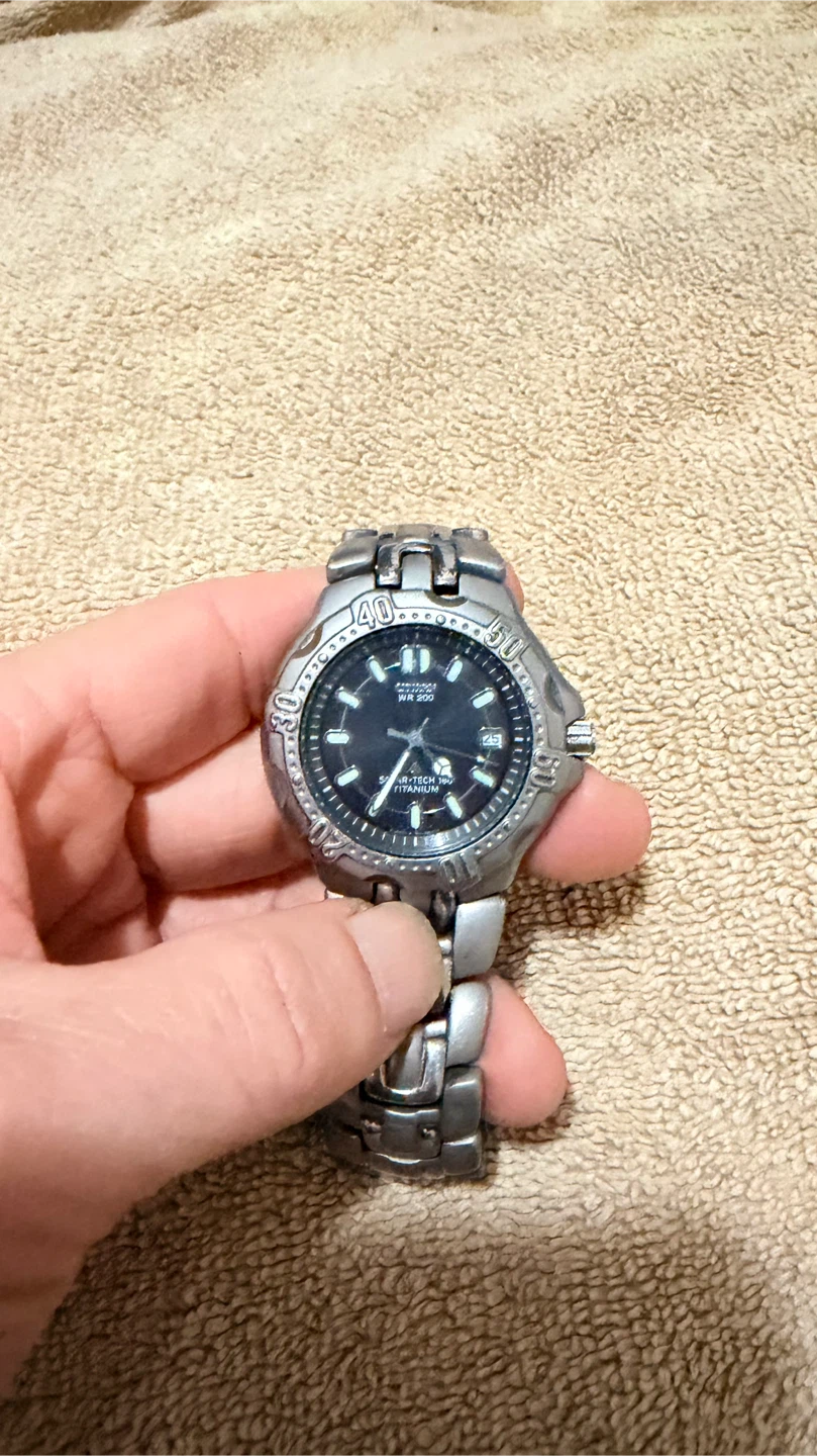 Citizen Eco-Drive Titanium WR 200 Watch - photo 4