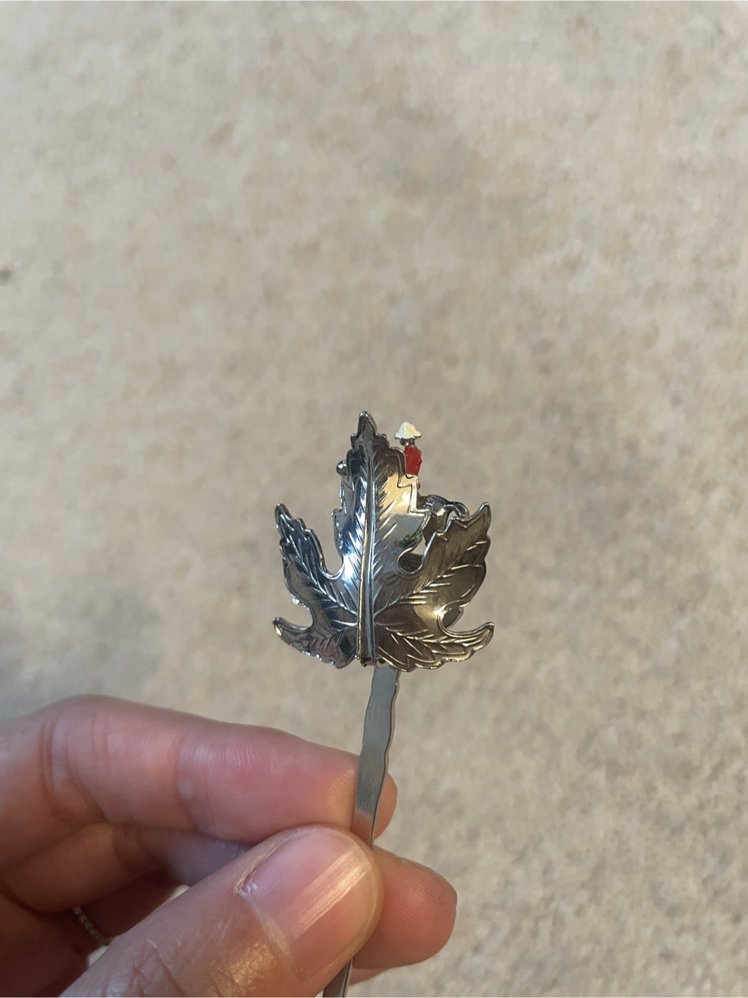 Edmonton Canada Souvenir Spoon & Pin - photo 4