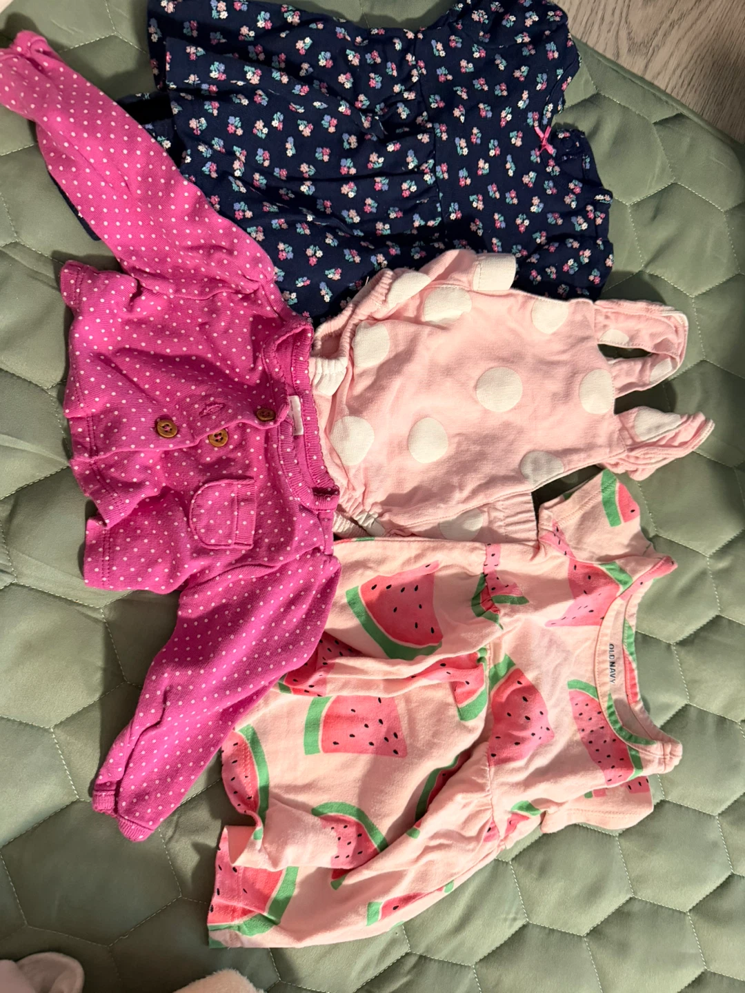 NEWBORN -3 Months Mixed Baby Clothes Bundle - photo 3