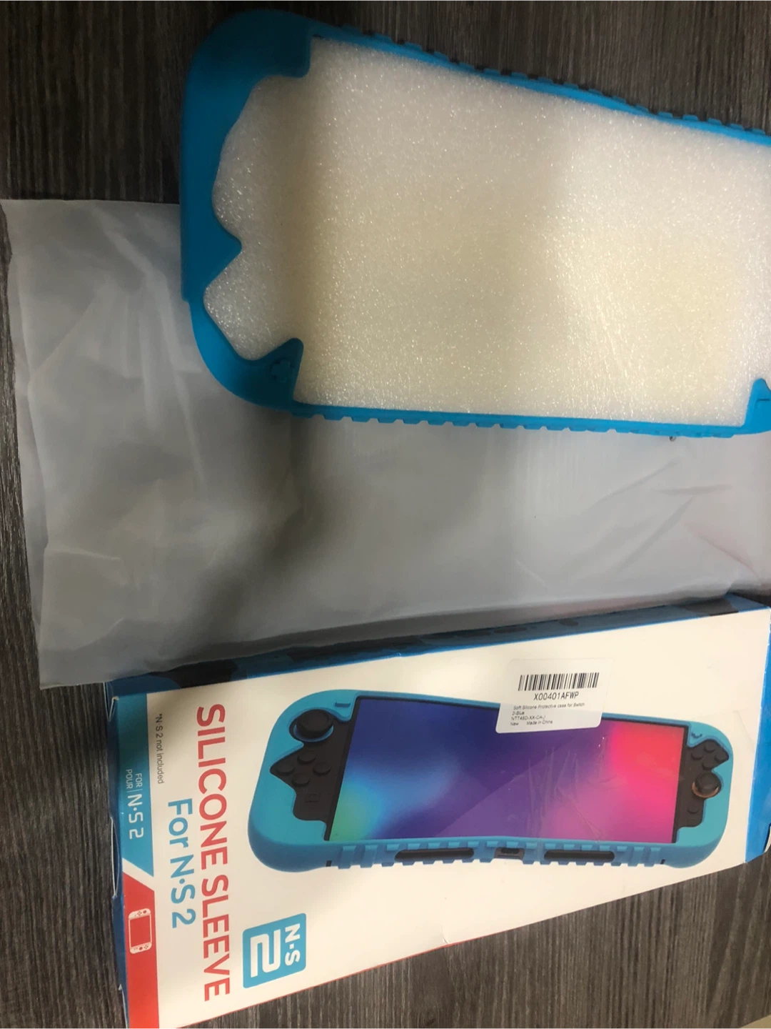 New -silicone Nintendo Switch 2 Cover w/ 2 Screen Protectors - photo 2