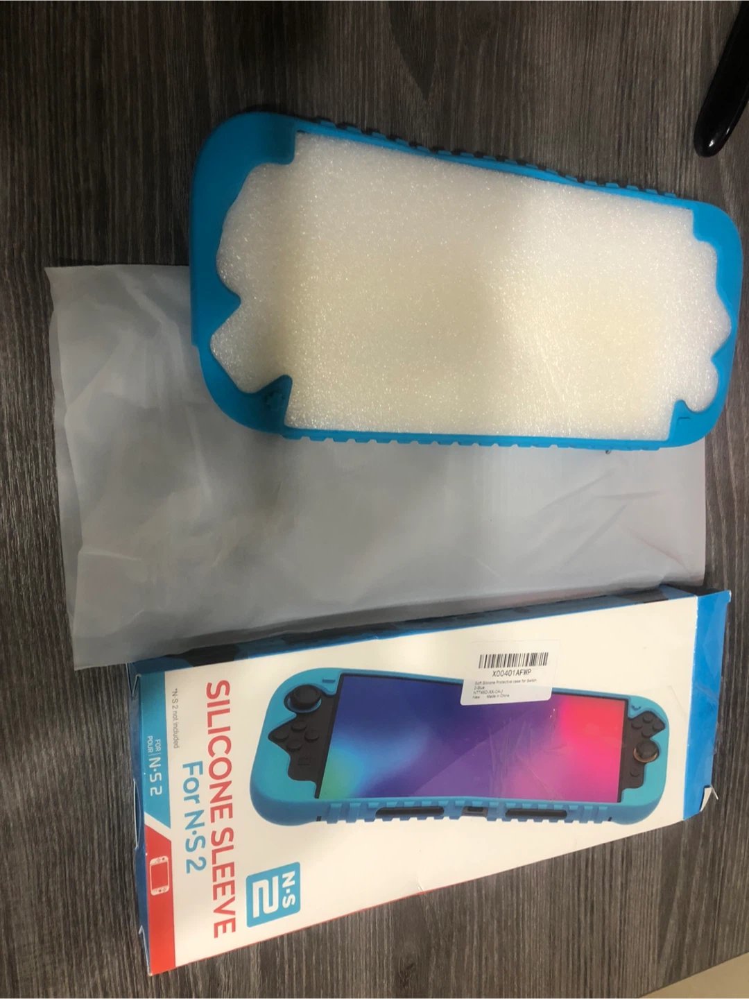 New -silicone Nintendo Switch 2 Cover w/ 2 Screen Protectors