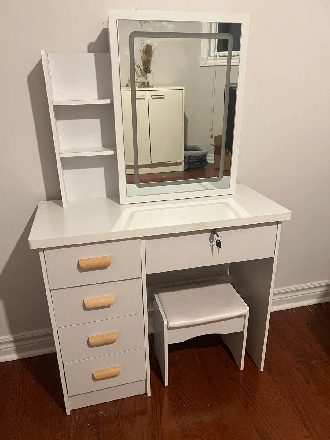 Vanity Makeup Table Desk with Lighted Mirror & Stool - photo 3