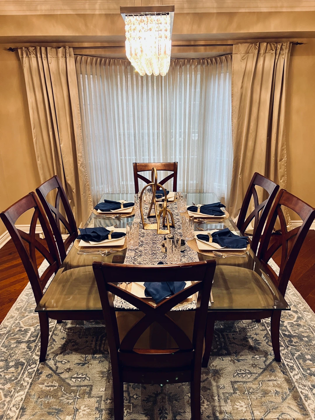 Dining table with 6 chairs - photo 2
