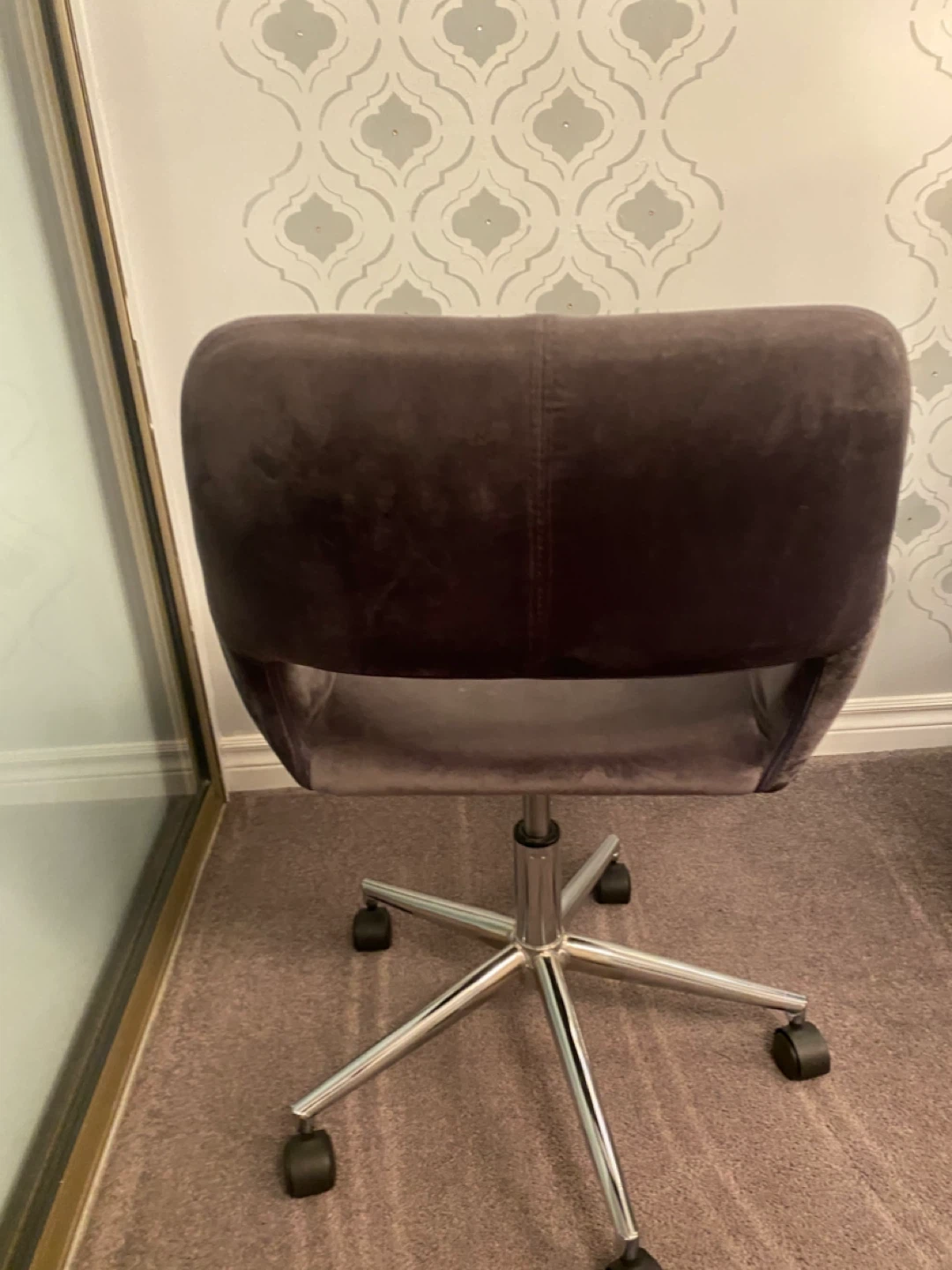Grey Velvet Office Chair - photo 4