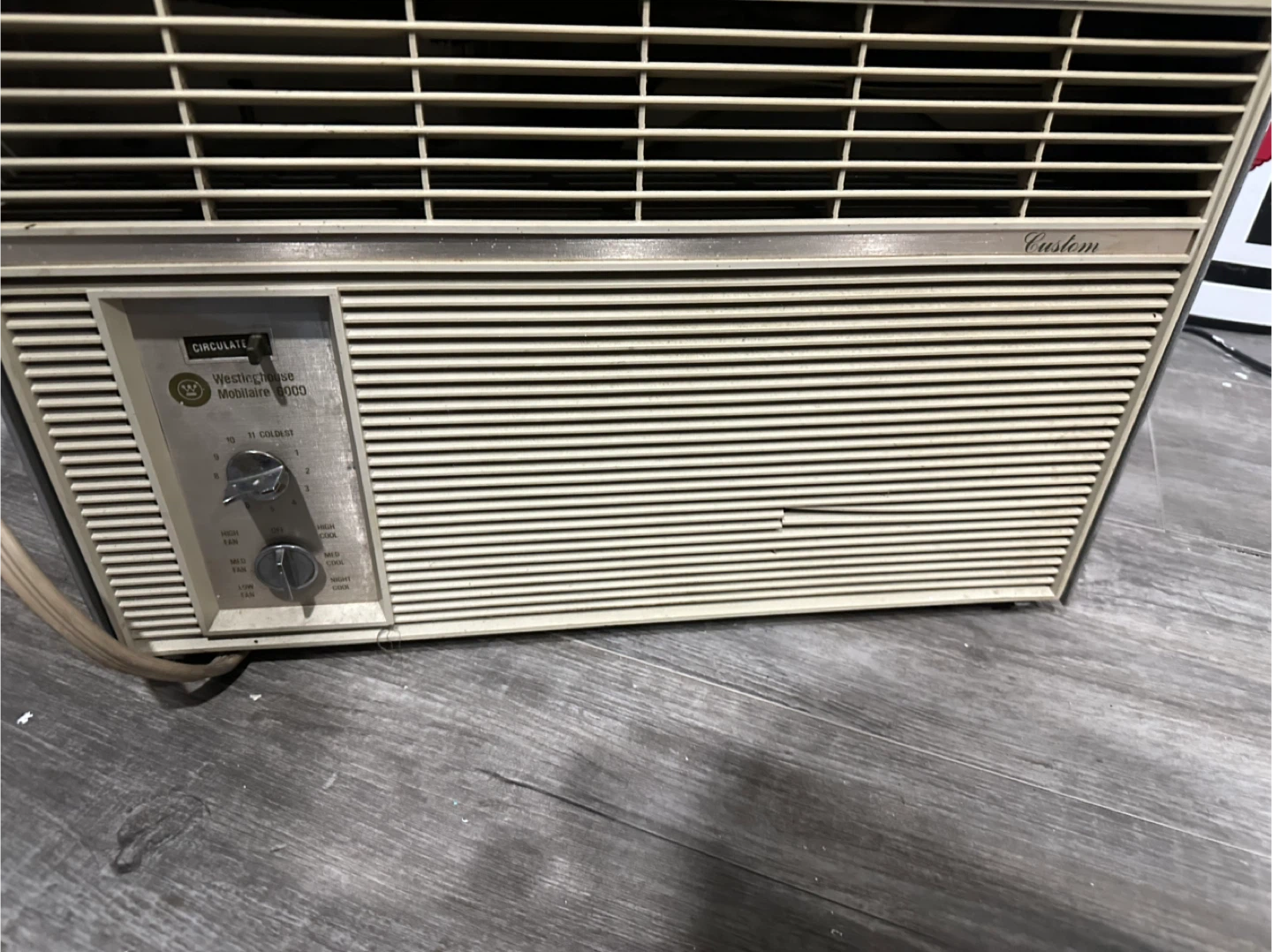 Vintage Westinghouse MobilAire 6000 Air Conditioner - photo 3