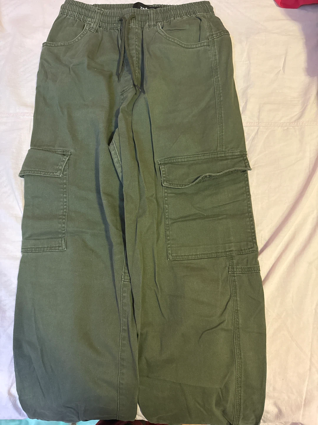 Refuge Olive Green Cargo Pants - Size SP - photo 3