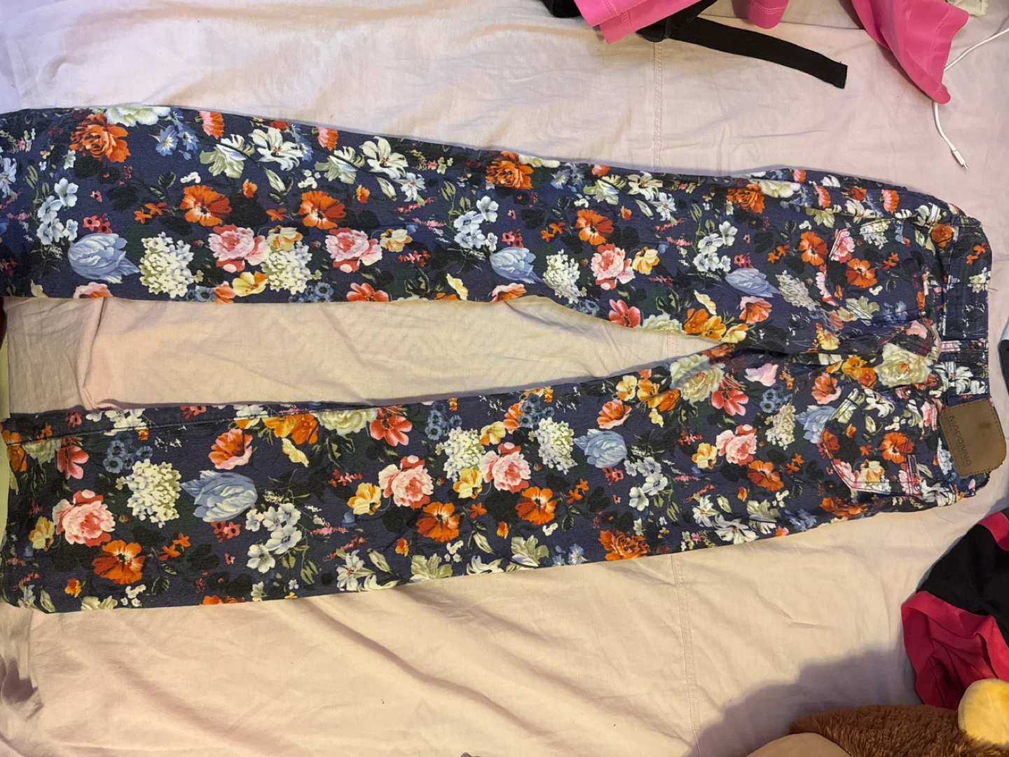 Madonna Floral Print Jeans - Size 26 - photo 2
