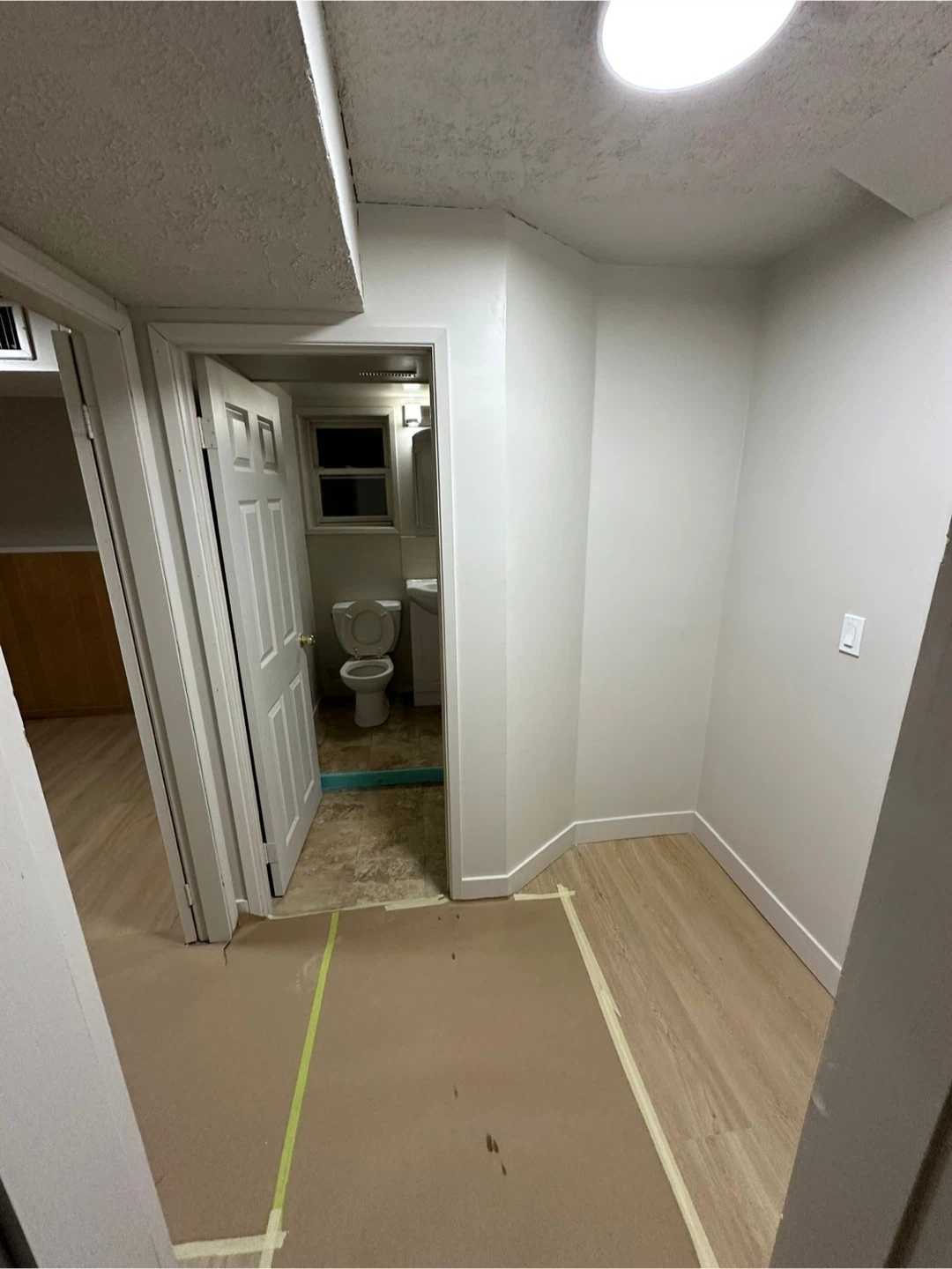 3 bedroom 2 Bath BSMT avail Sept 1st - photo 5
