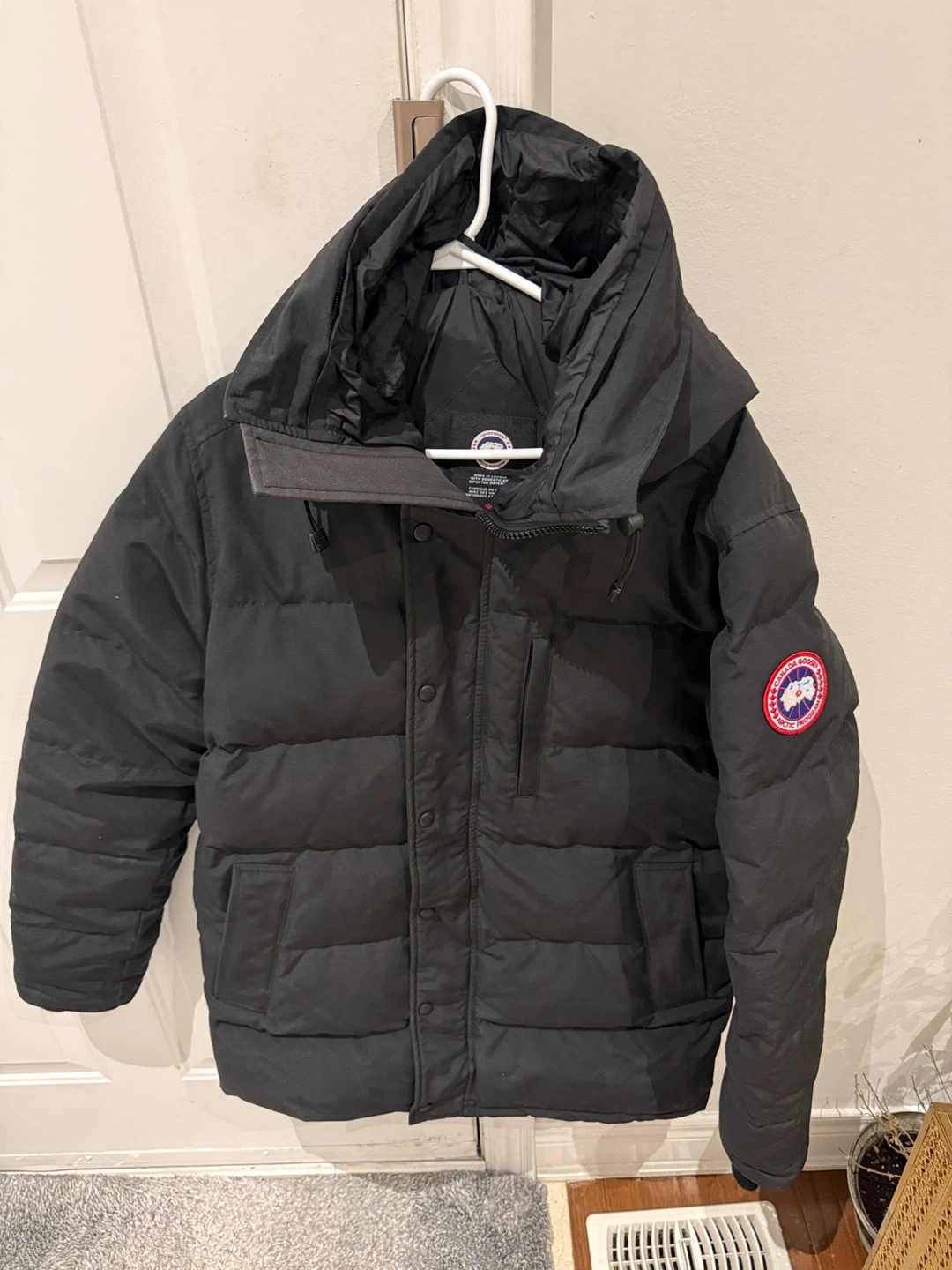 Canada Goose Black Carson Parka, Size XL - photo 3