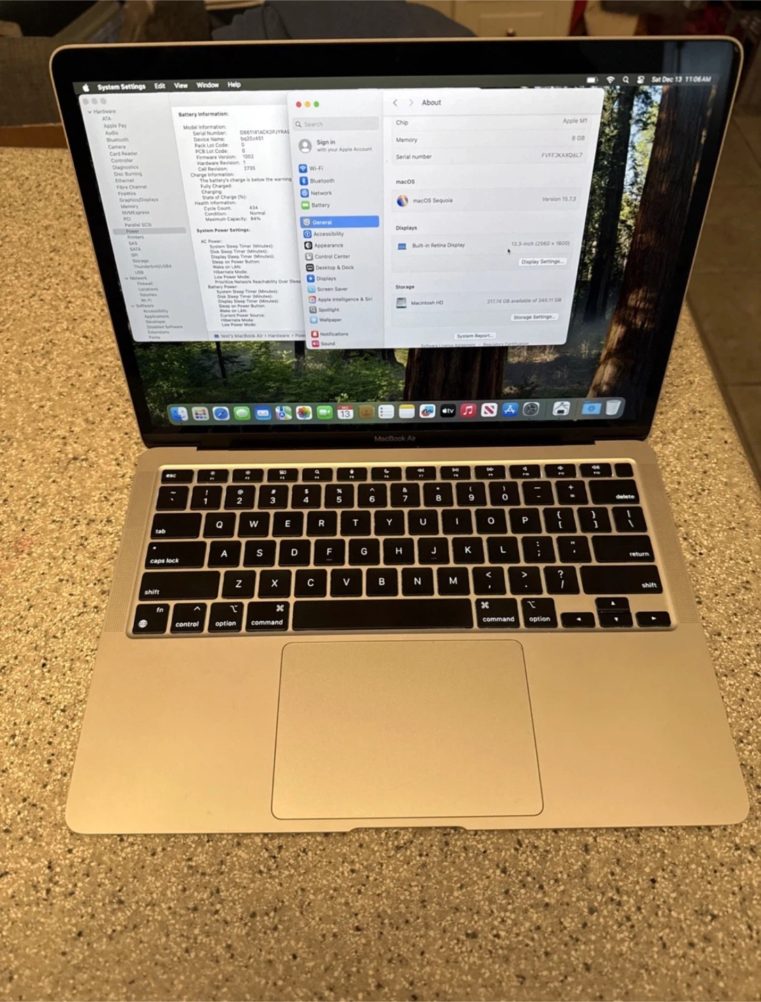 Apple MacBook Air 13 M1 2020 8GB RAM 256GB SSD - photo 3