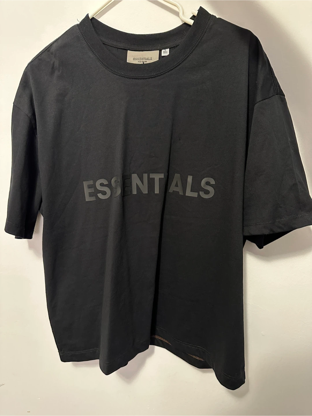 Essentials Black T-Shirt, Size L