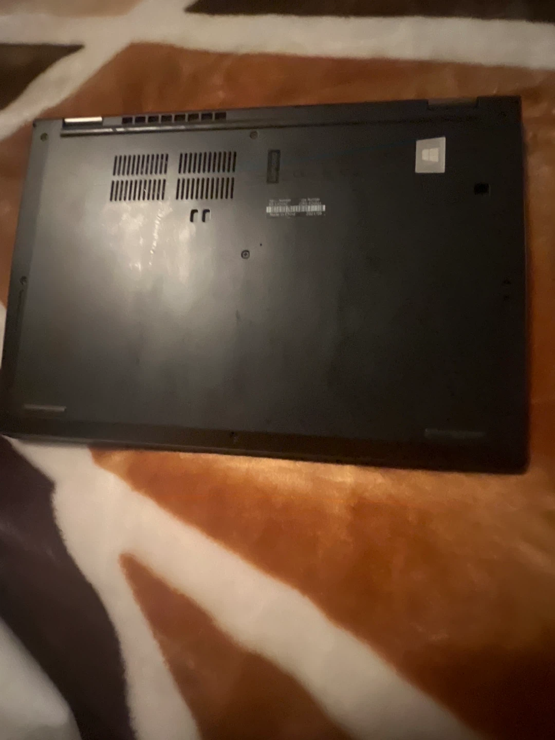 Lenovo ThinkPad X1 Yoga Laptop - photo 3