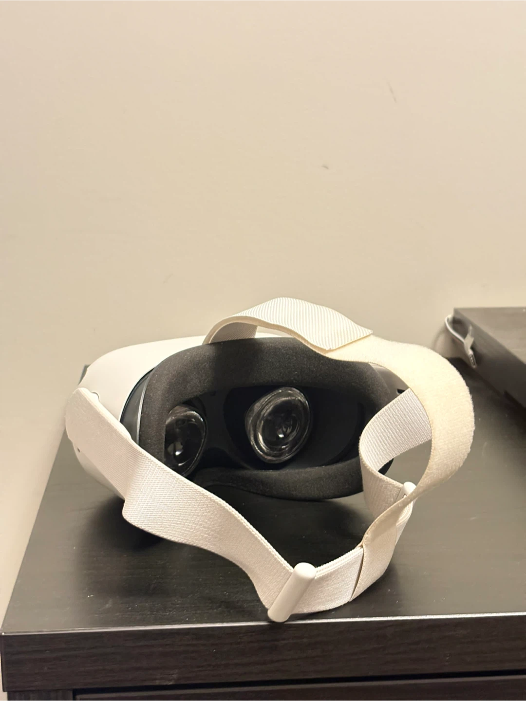 Meta Quest 2 All-In-One VR – Clean & Tested - photo 3