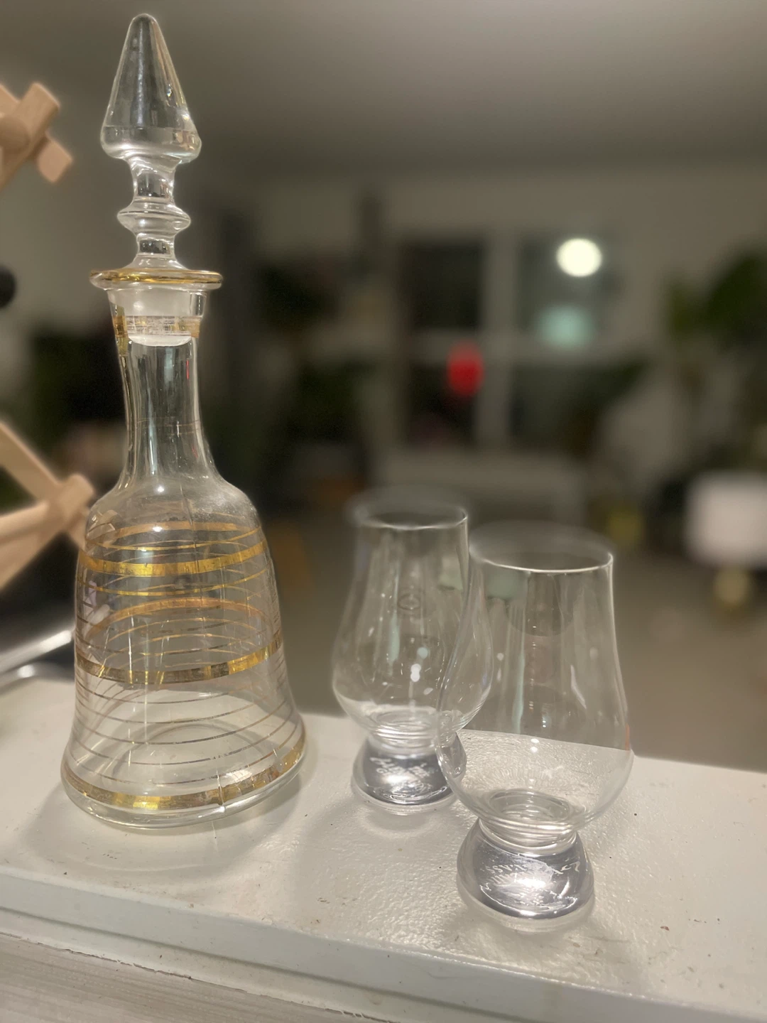 Vintage Whiskey Decanter Set with Glasses - photo 2
