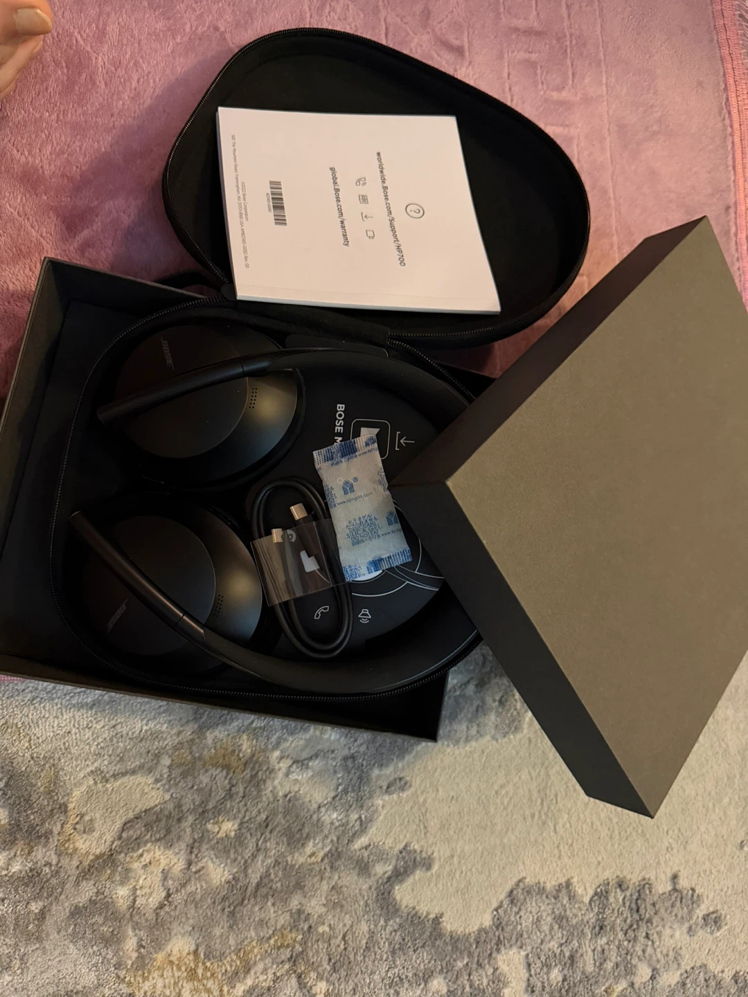 Bose Noise Cancelling Headphones 700 - Black - photo 3
