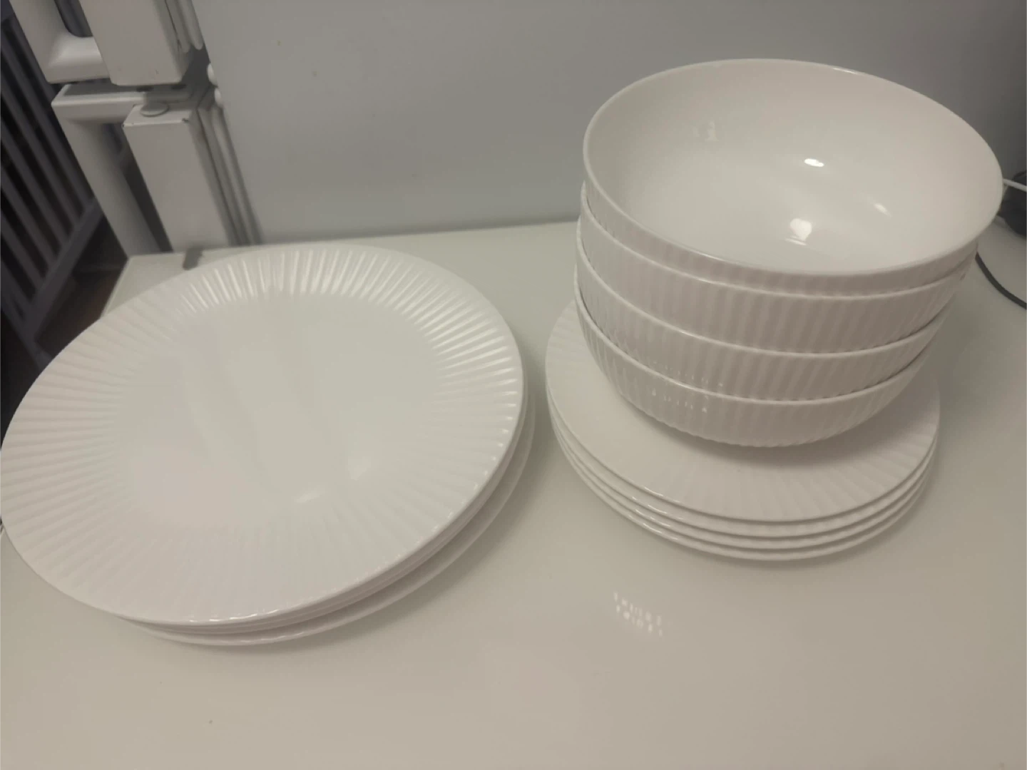 IKEA Vardagen Bowls and Plates - White
