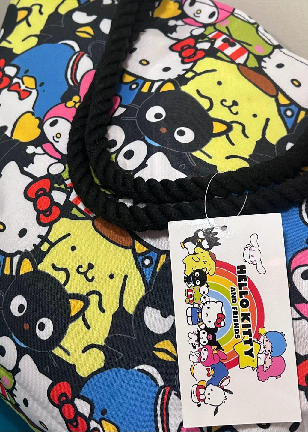 🎄 Hello Kitty Tote & Bottle (New) – Last-Minute Christmas Gift - photo 2